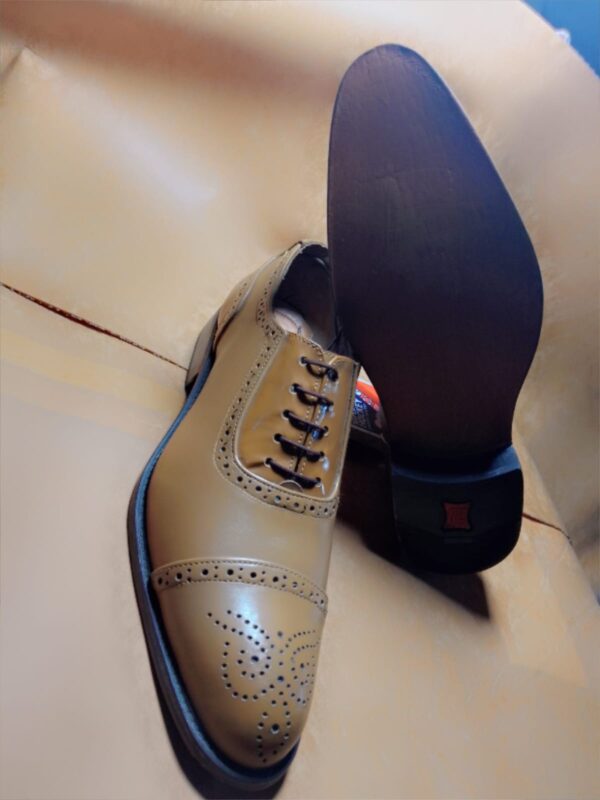 Classic Leather Shoes - Image 3