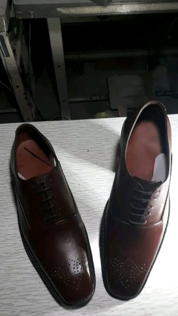Casual Leather Shoes - Image 3